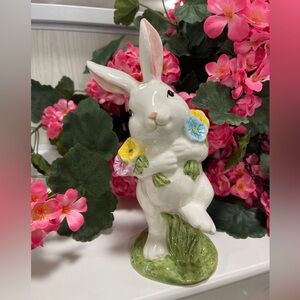 Easter Bunny Holding Spring Flowers Ceramic Easter Decor NEW